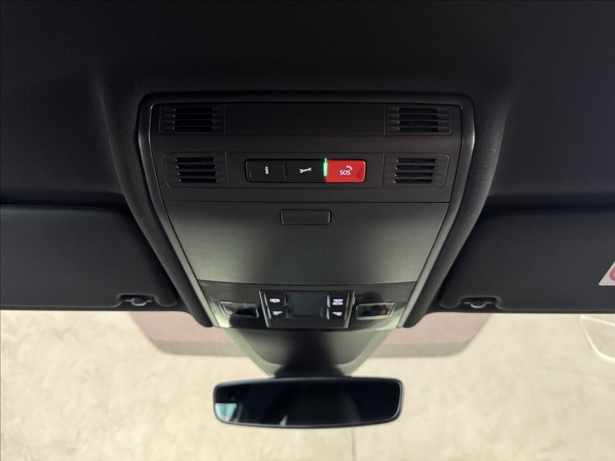 Volkswagen Golf Hatchback 2,0 l 213 kw