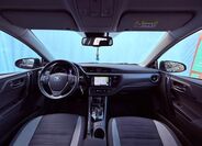 Toyota Auris 16