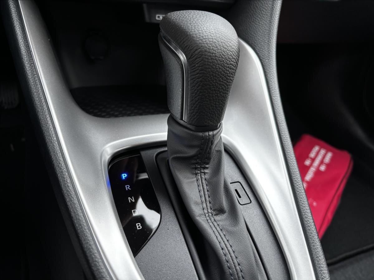 Toyota Yaris Hatchback 1,5 l 68 kw