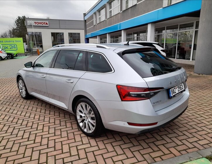Škoda Superb Kombi 2,0 l 110 kw