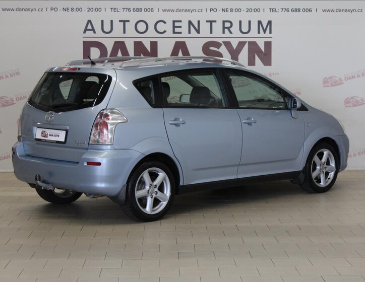 Toyota Corolla Verso Kombi 1,8 l 95 kw