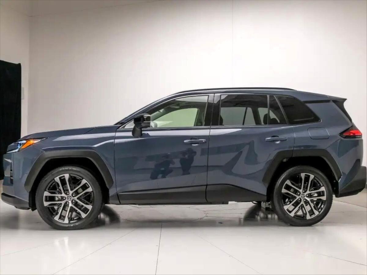 Toyota RAV4 SUV 2,5 l 135 kw