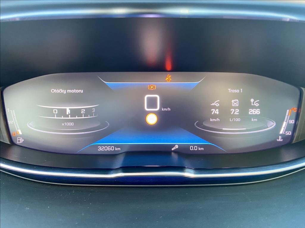 Peugeot 3008 SUV / Terénní 1,2 l 96 kw