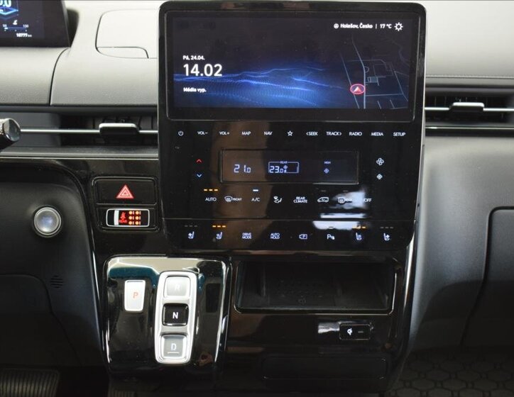 Hyundai Staria MPV 2,2 l 130 kw