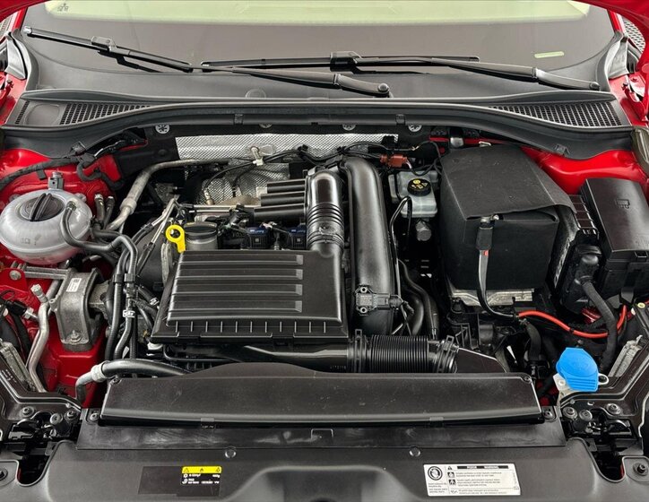 Škoda Superb Liftback 1,4 l 110 kw