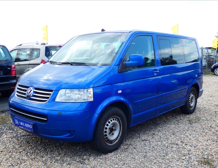 Volkswagen Multivan 1