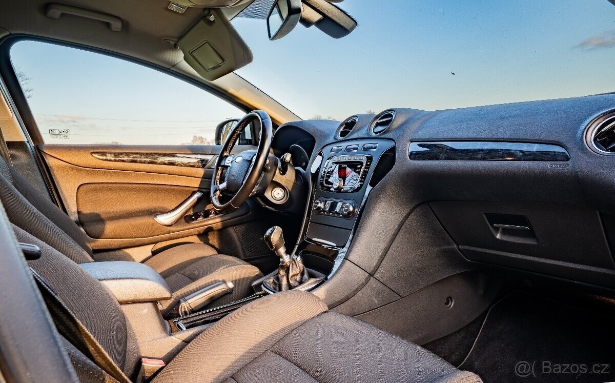 Ford Mondeo Kombi 0,0 104 kw