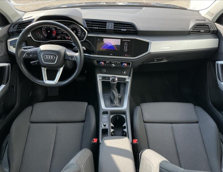 Audi Q3 SUV / Terénní 1,5 l 110 kw