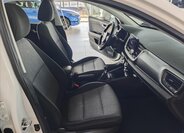 KIA Stonic CUV / Crossover 1,2 l 61 kw