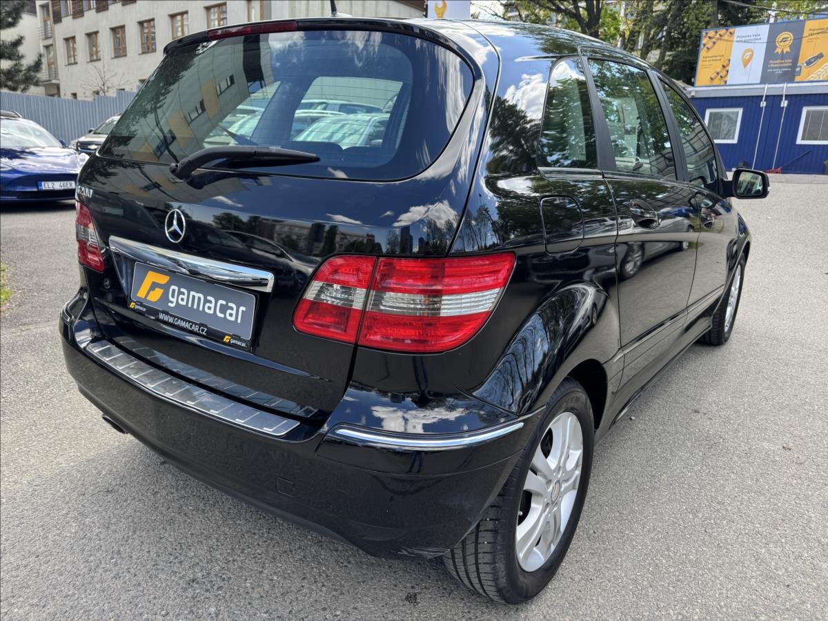Mercedes-Benz Třídy B Hatchback 2,0 l 103 kw