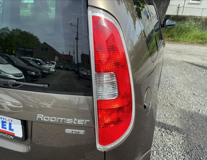 Škoda Roomster MPV 1,2 l 63 kw