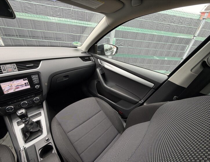 Škoda Octavia Kombi 2,0 l 110 kw