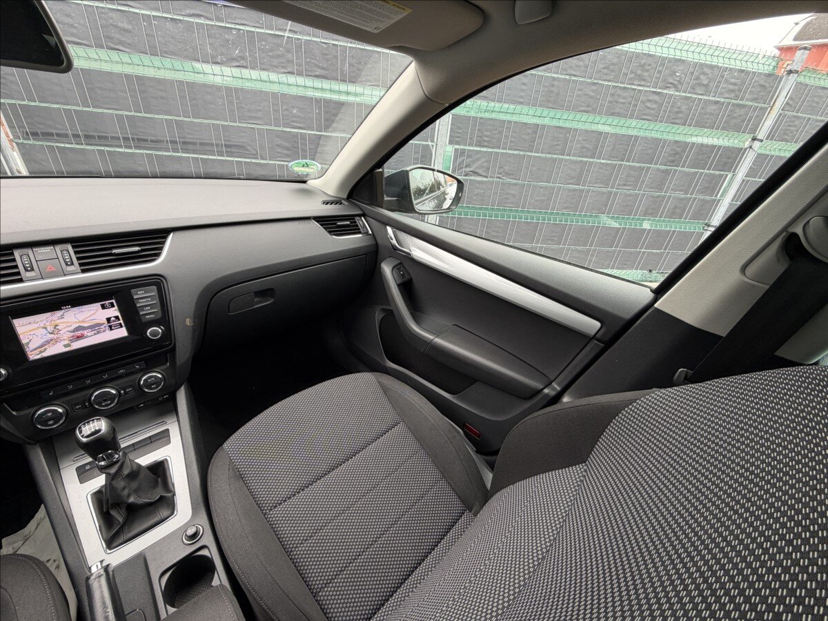 Škoda Octavia Kombi 2,0 l 110 kw