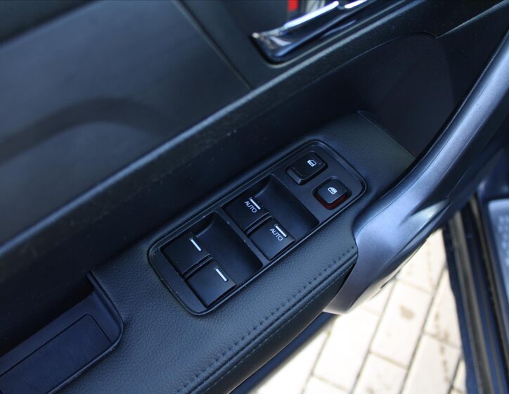 Honda CR-V SUV 2,0 l 110 kw