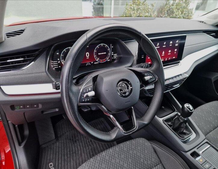 Škoda Octavia Sedan / Limuzína 1,5 l 110 kw