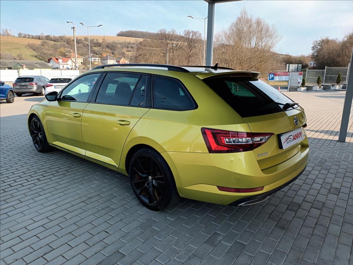 Škoda Superb Kombi 2,0 l 140 kw