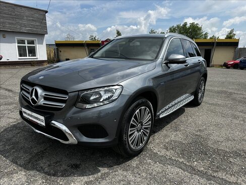 Mercedes-Benz GLC SUV / Terénní 2,0 l 155 kw