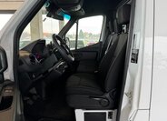 Mercedes-Benz Sprinter 10