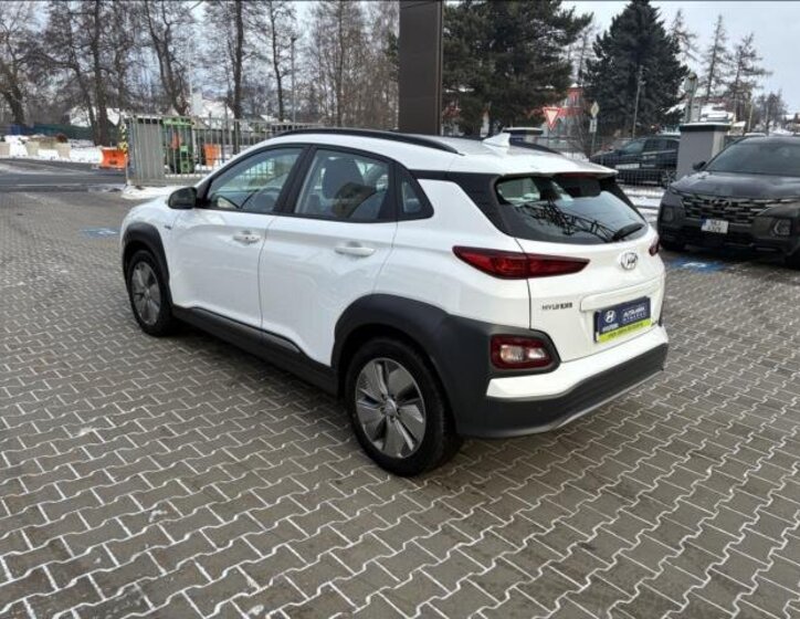 Hyundai Kona SUV / Terénní 0,0 150 kw