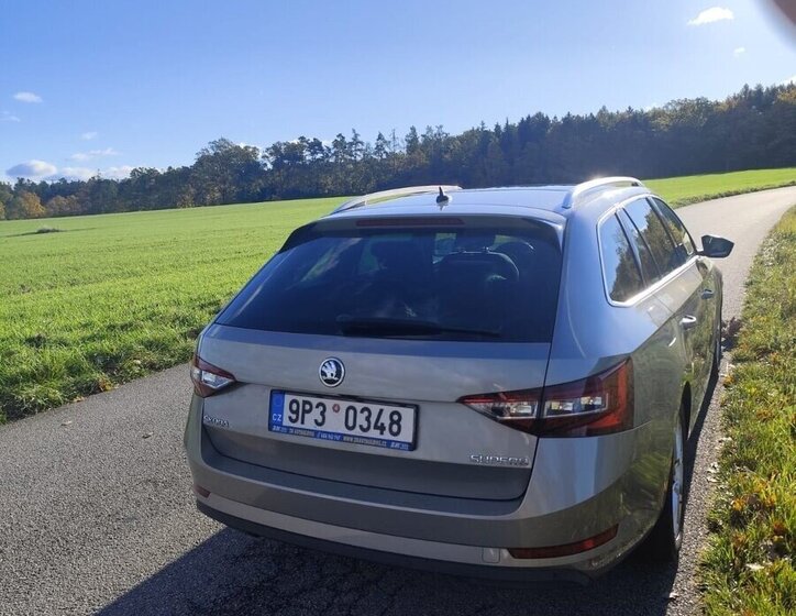 Škoda Superb Kombi 0,0 0