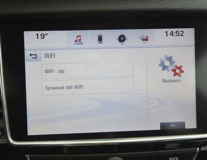 Opel Mokka SUV / Terénní 1,4 l 103 kw