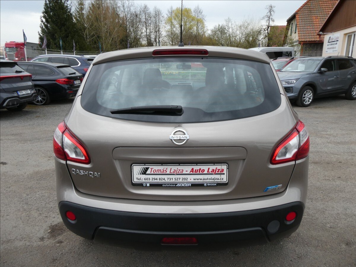 Nissan Qashqai SUV / Terénní 1,5 l 78 kw