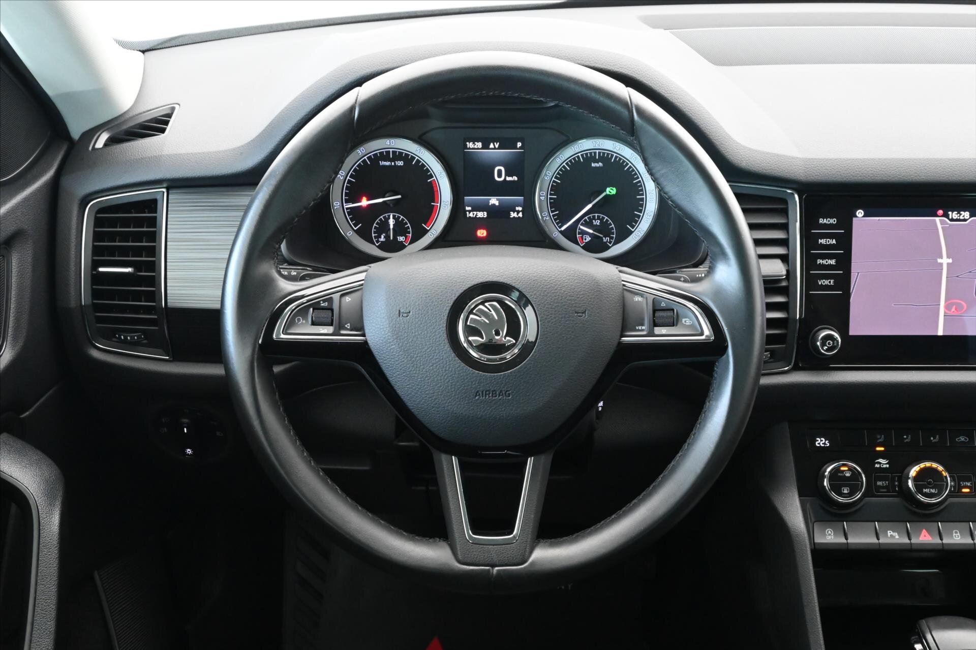 Škoda Kodiaq SUV / Terénní 1,5 l 110 kw