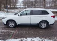 Mitsubishi Outlander SUV 0,0 0