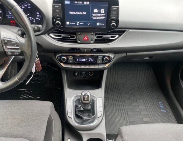 Hyundai i30 Kombi 1,6 l 85 kw