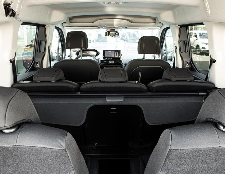 Peugeot Rifter MPV 1,5 l 96 kw