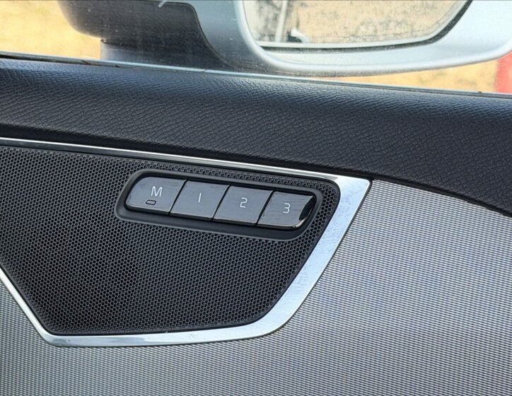 Volvo XC90 SUV / Terénní 2,0 l 173 kw