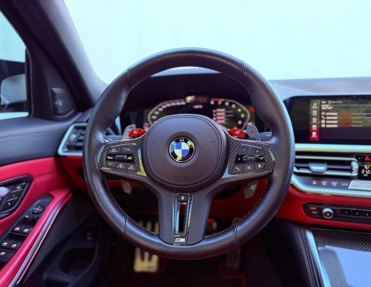 BMW M3 Sedan / Limuzína 3,0 l 375 kw