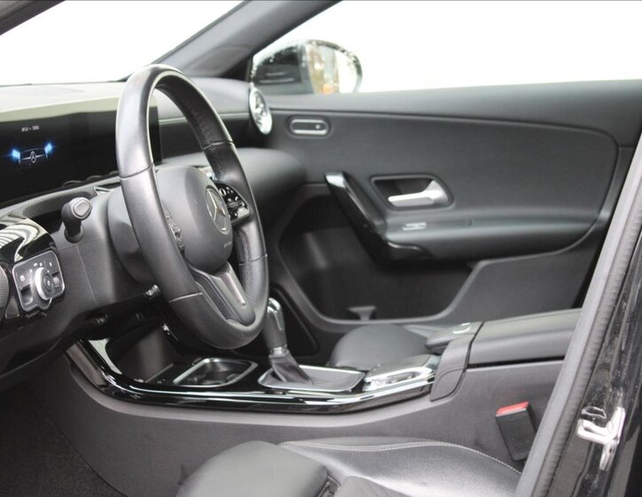 Mercedes-Benz Třídy A 12