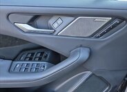 Jaguar I-Pace Liftback 0,0 294 kw