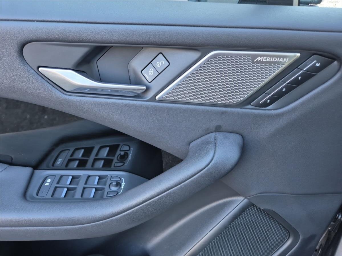 Jaguar I-Pace Liftback 0,0 294 kw