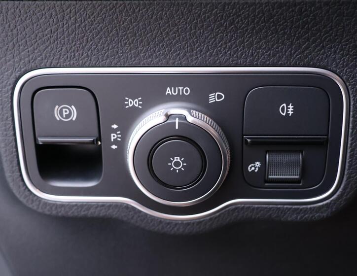 Mercedes-Benz GLB 20