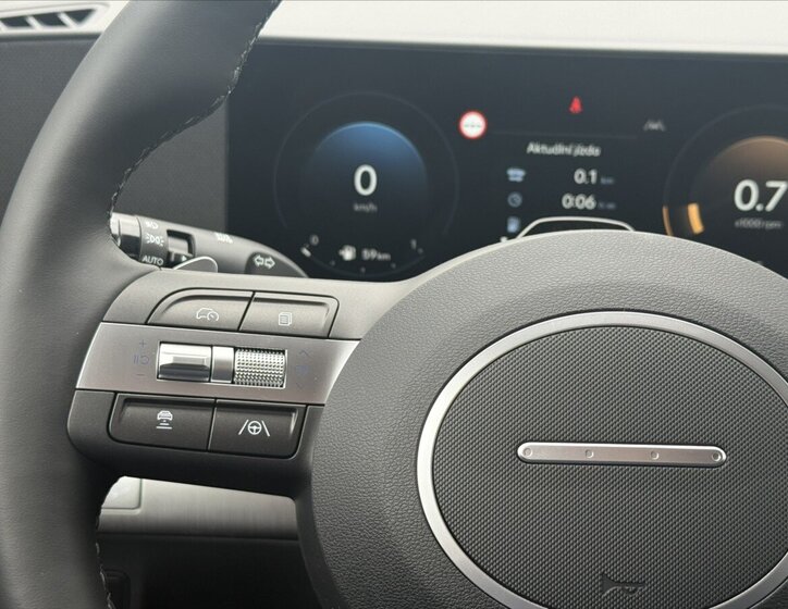 Hyundai Kona SUV / Terénní 1,6 l 132 kw