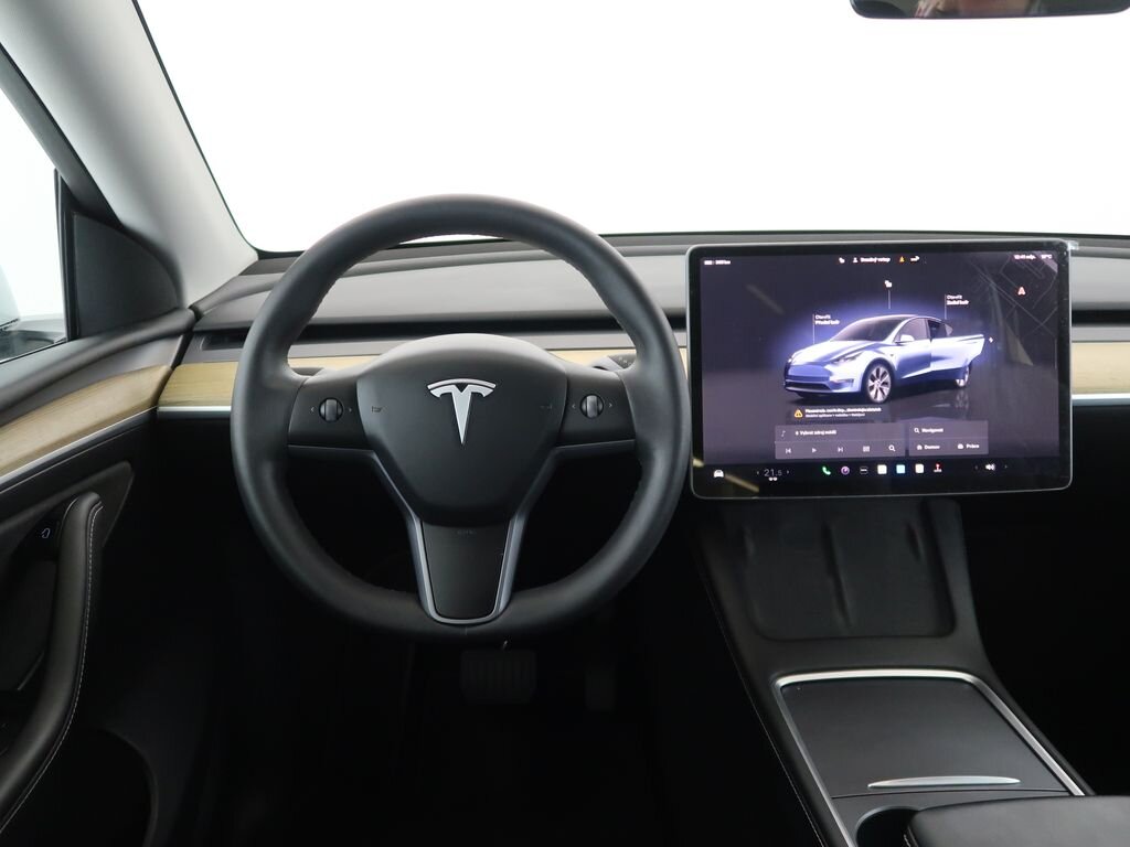 Tesla Model Y SUV 0,0 378 kw