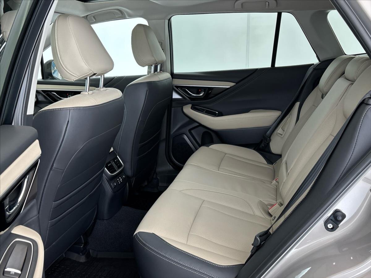 Subaru Outback Kombi 2,5 l 124 kw
