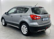 Suzuki SX4 S-Cross 22