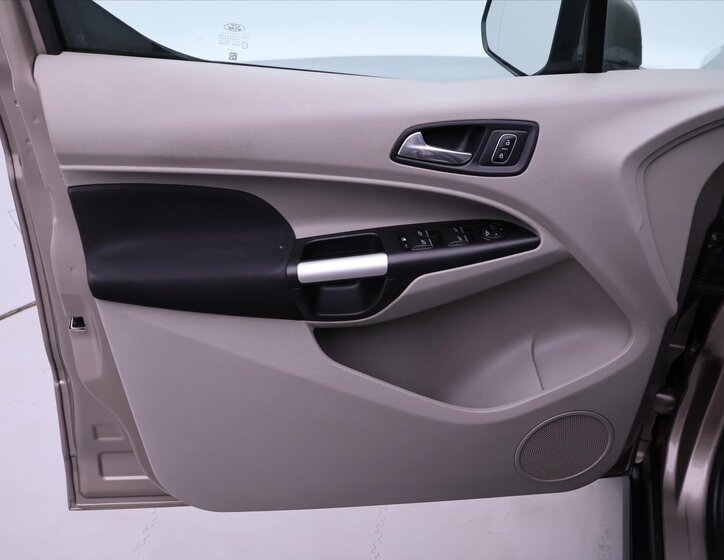 Ford Tourneo Connect Kombi 1,5 l 88 kw