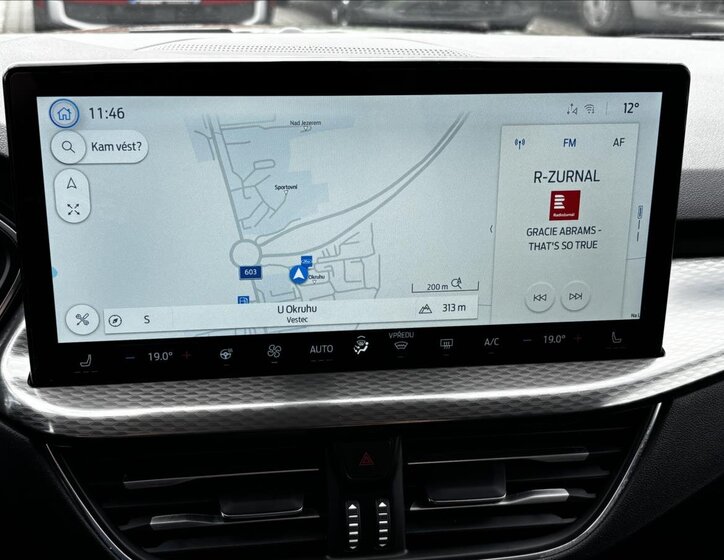 Ford Kuga SUV / Terénní 1,5 l 137 kw