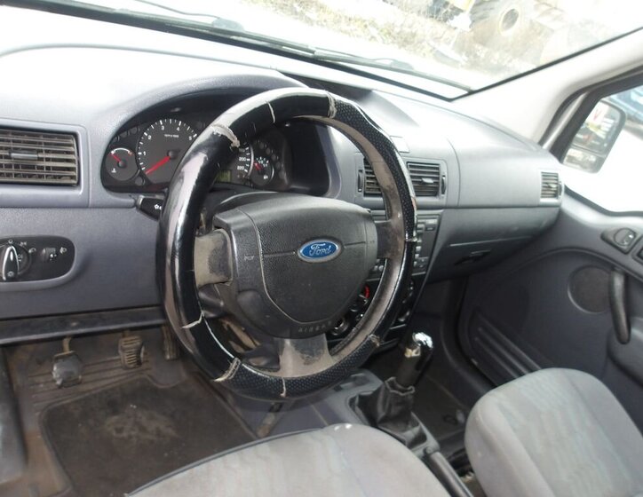 Ford Transit Connect Pick-up 1,8 l 66 kw