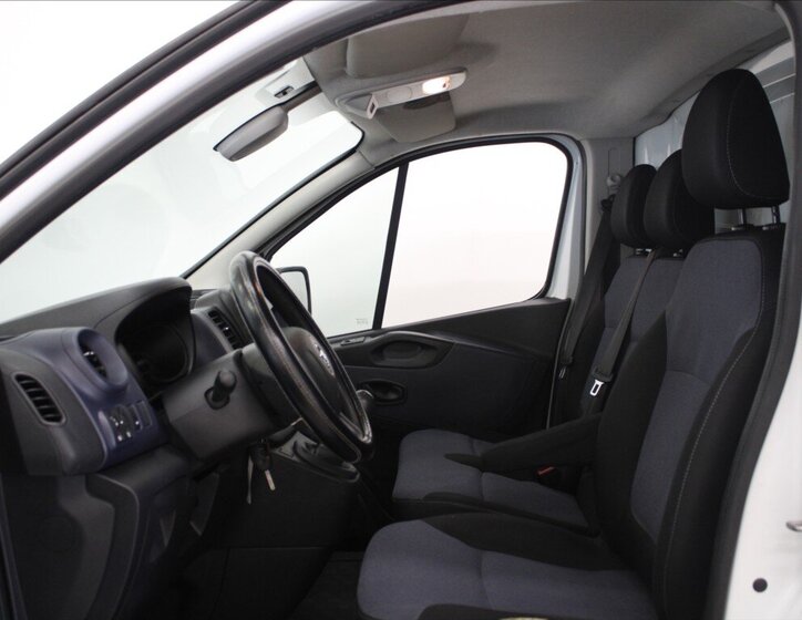 Opel Vivaro Skříň 1,6 l 70 kw