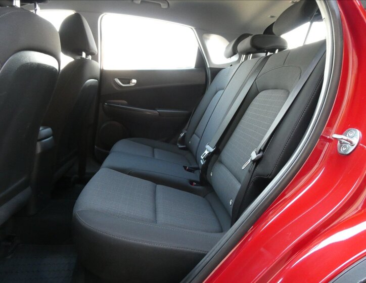 Hyundai Kona SUV / Terénní 998,0 88 kw