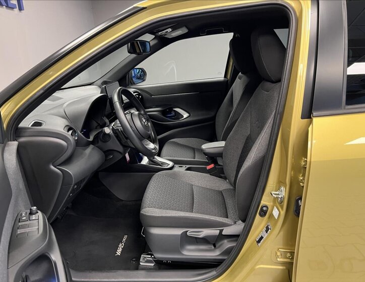 Toyota Yaris Cross 6