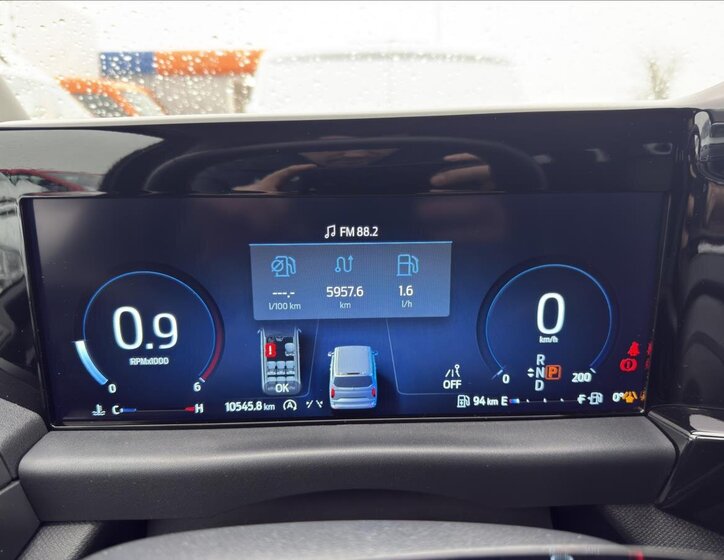 Ford Tourneo Custom 30