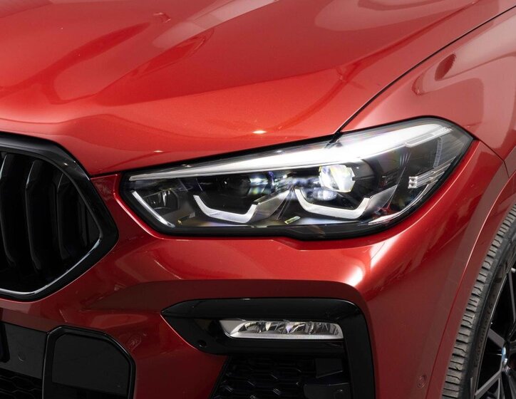 BMW X6 SUV 3,0 l 210 kw