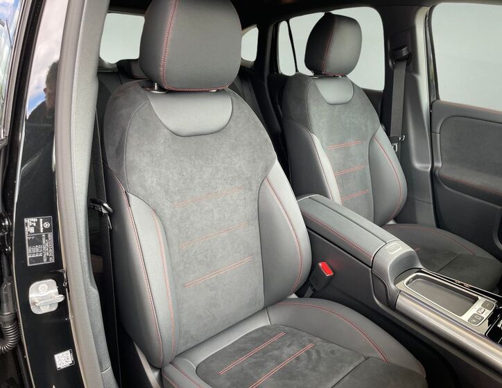 Mercedes-Benz GLA 16