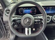 Mercedes-Benz GLB 18